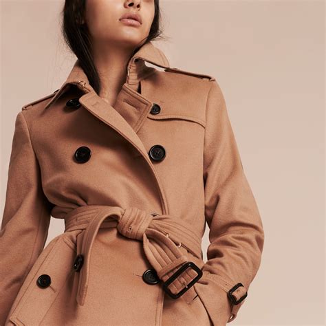 trench burberry usato donna|burberry wool trench coat.